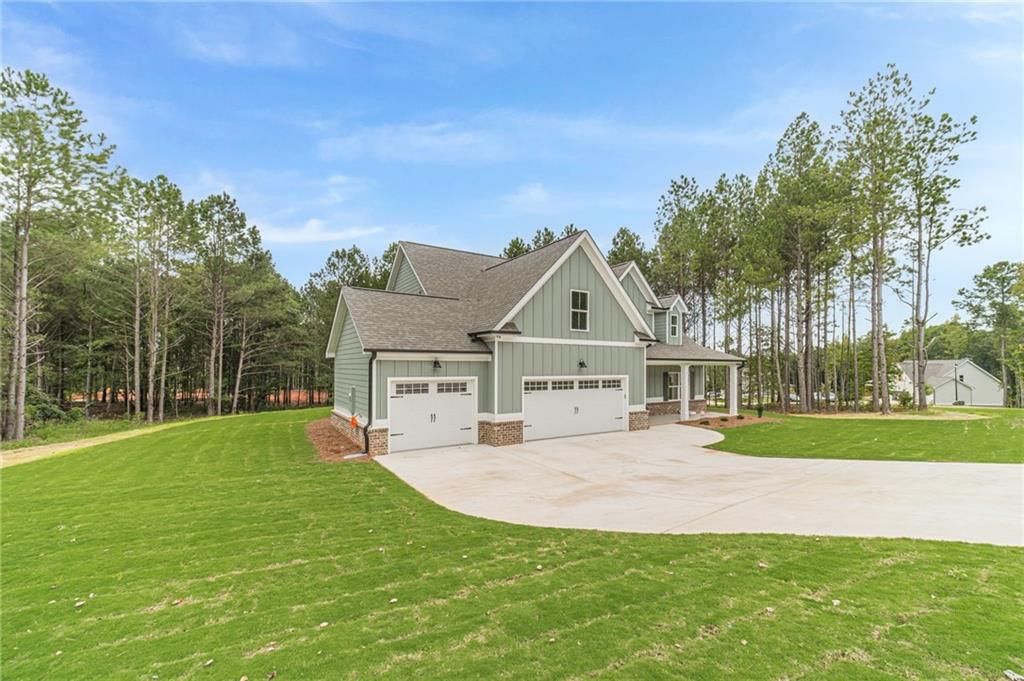 7756027 Property Photo 2