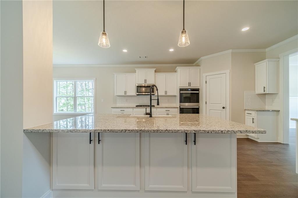 7756027 Property Photo 9