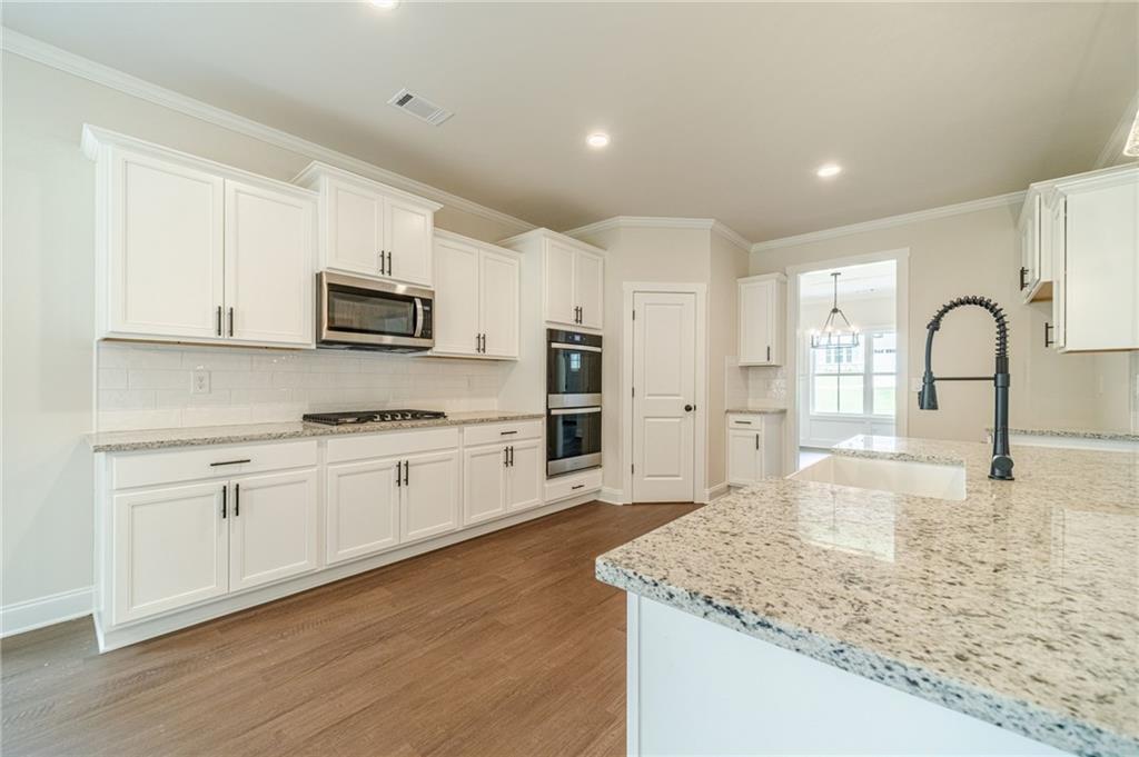 7756027 Property Photo 10