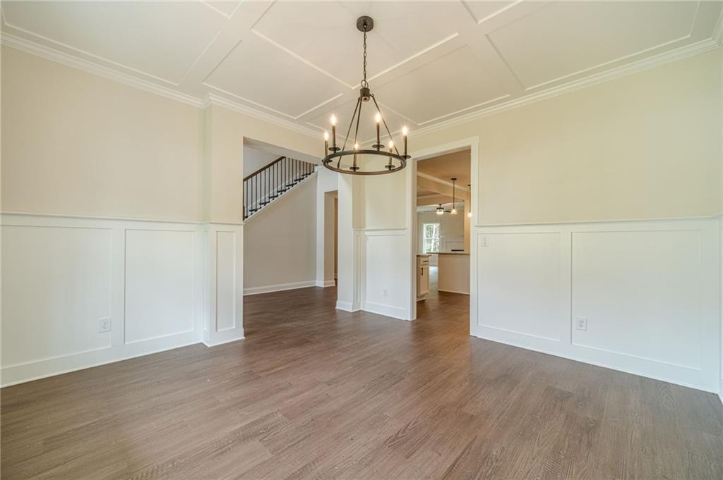 7756027 Property Photo 29