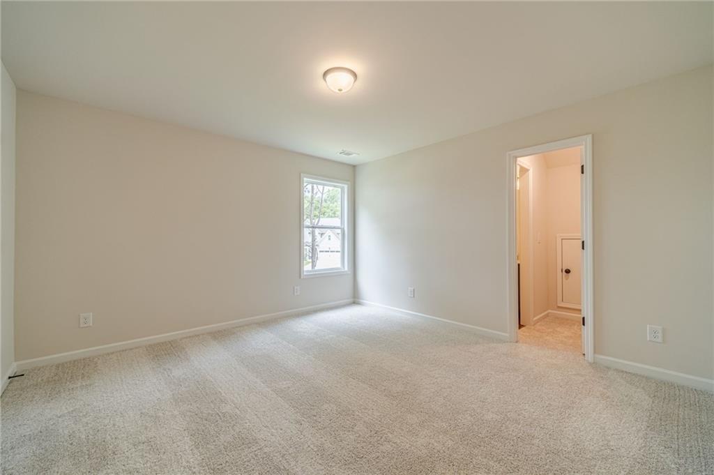 7756027 Property Photo 35
