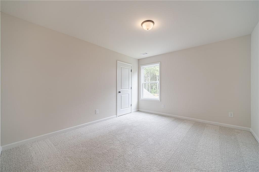 7756027 Property Photo 41