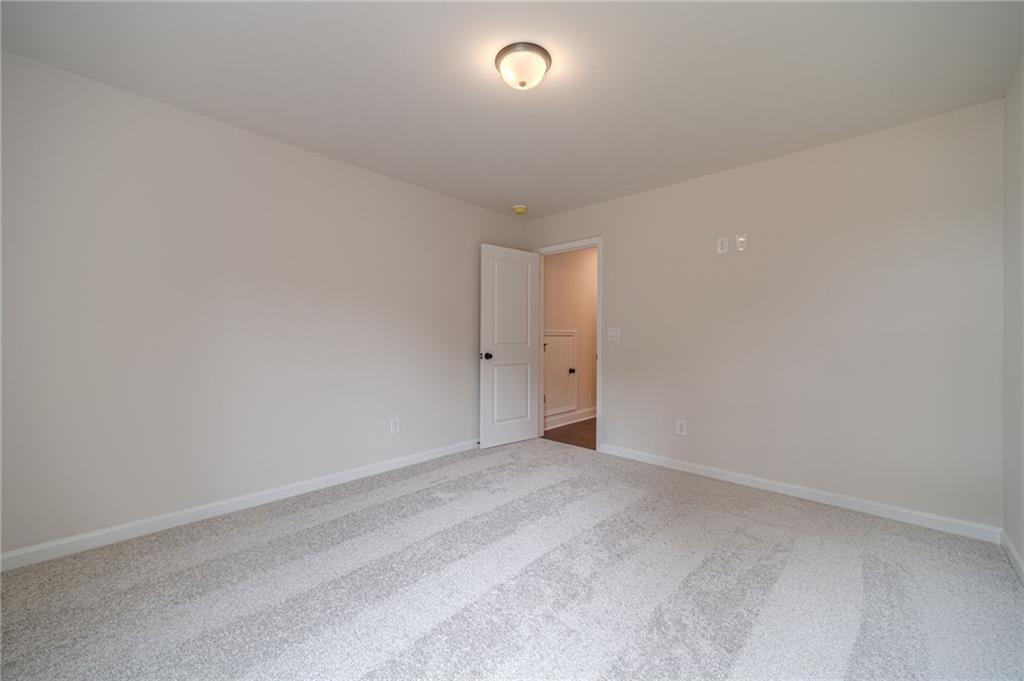 7756027 Property Photo 42