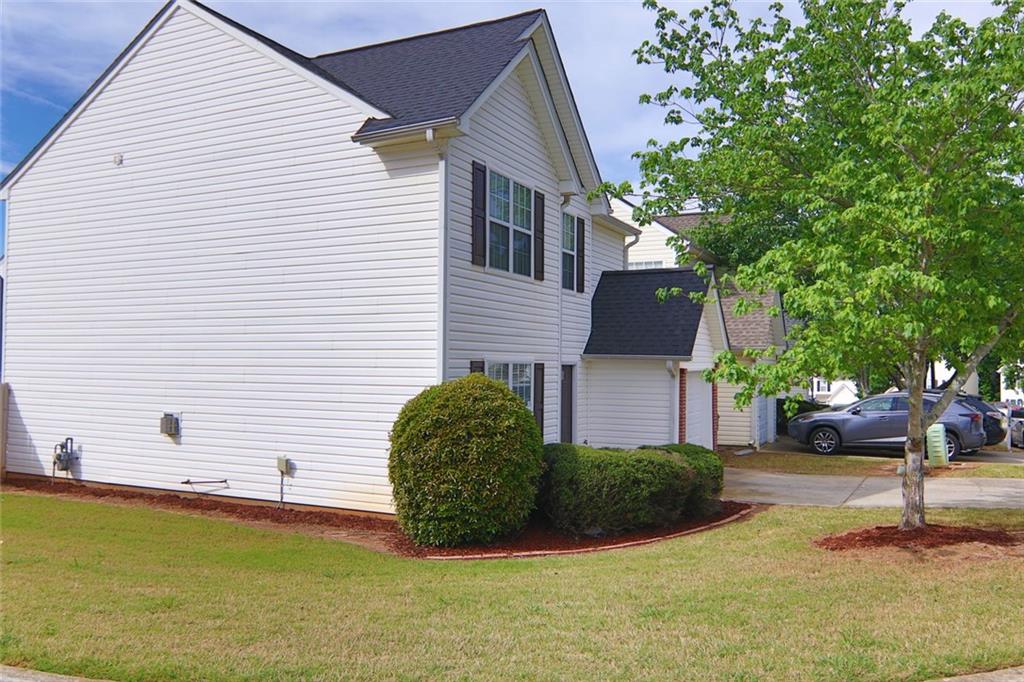 363 Springhaven Way Property Photo 2