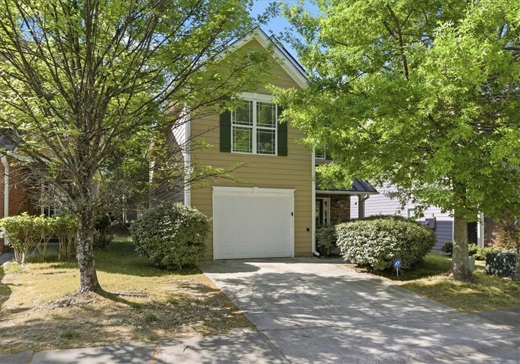 2013 Briar Creek Court NE