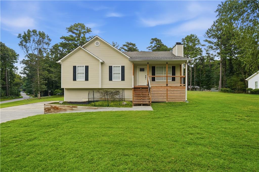 701 Mulberry Circle Property Photo 2