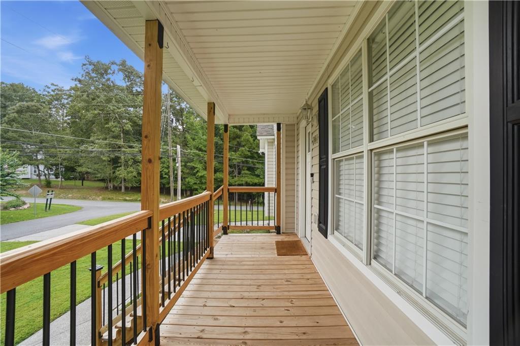 701 Mulberry Circle Property Photo 5
