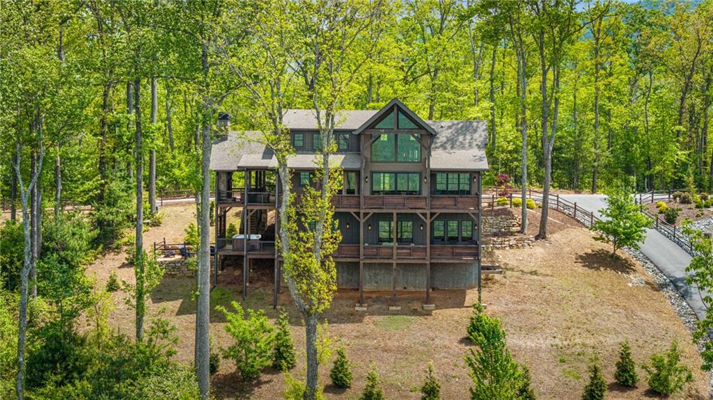 802 Overlook Drive Property Photo 8