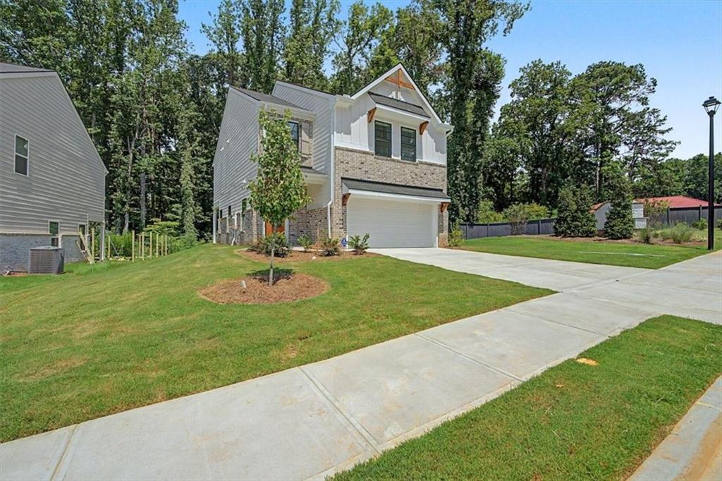2030 Linda Drive Property Photo 4