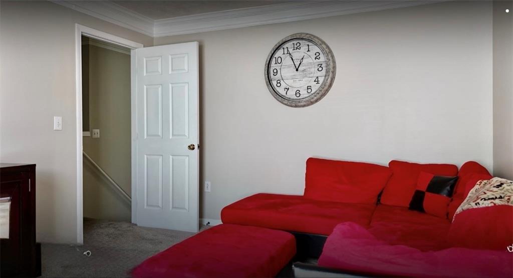 4911 Oak Meadow Lane Property Photo 15