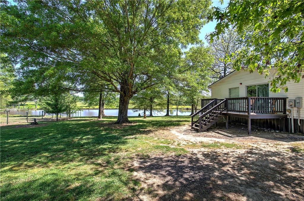 486 County Line Road Property Photo 6