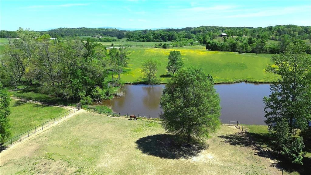 486 County Line Road Property Photo 43