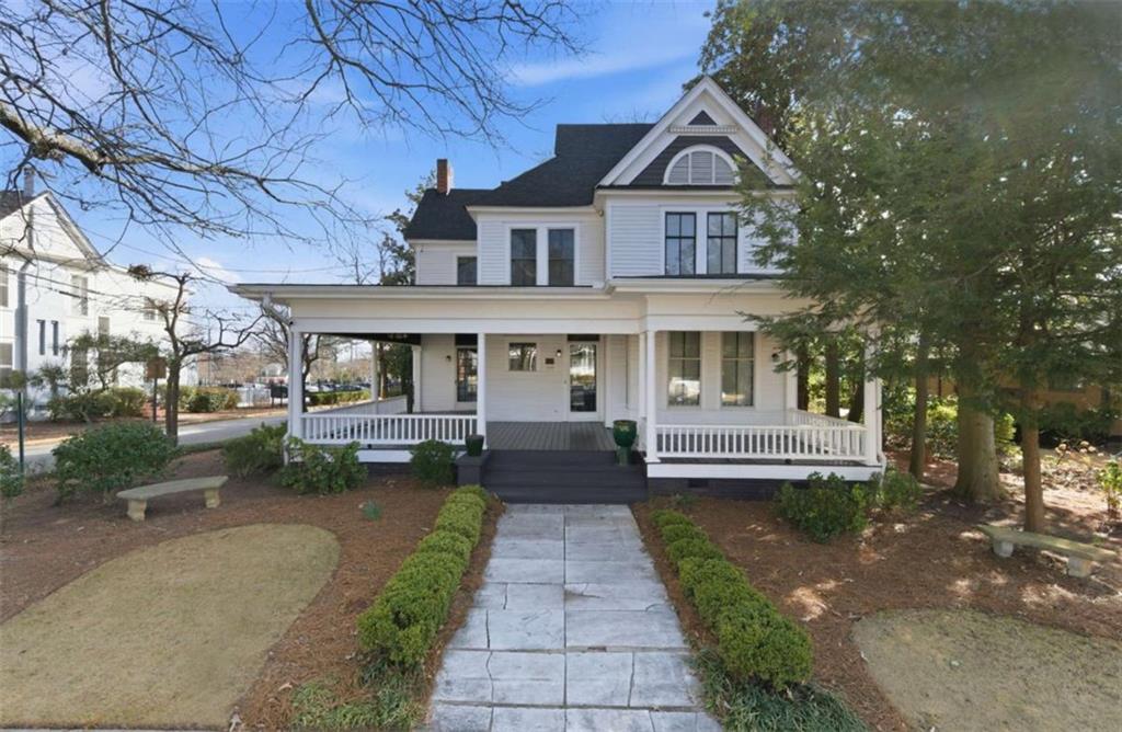 1720 Rugby Avenue Property Photo 1