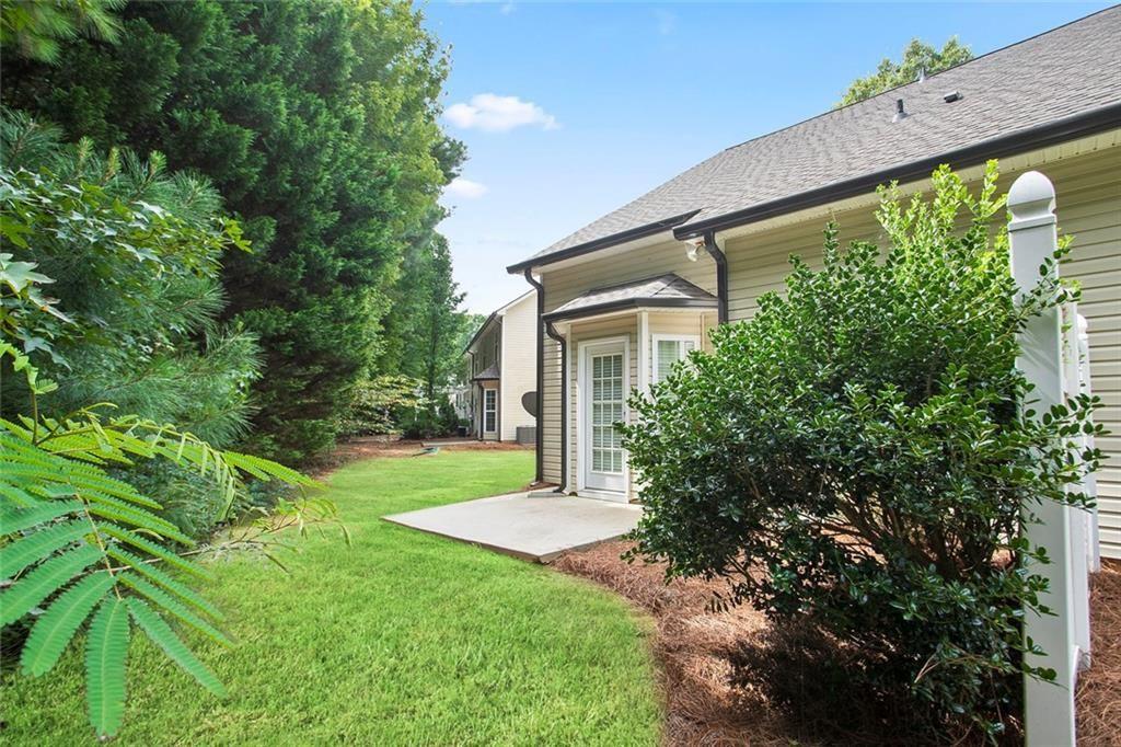 184 Darby's Crossing Court Property Photo 4