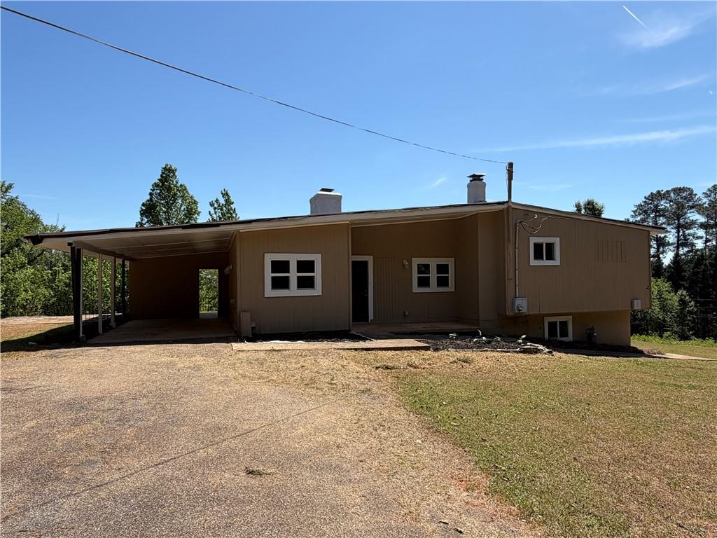 2111 E Piedmont Road Property Photo 1