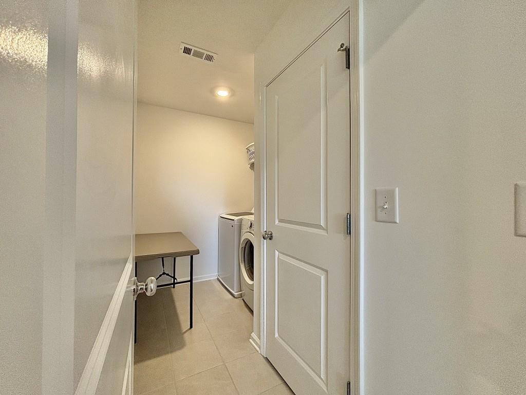 2921 Salinger Way Property Photo 30