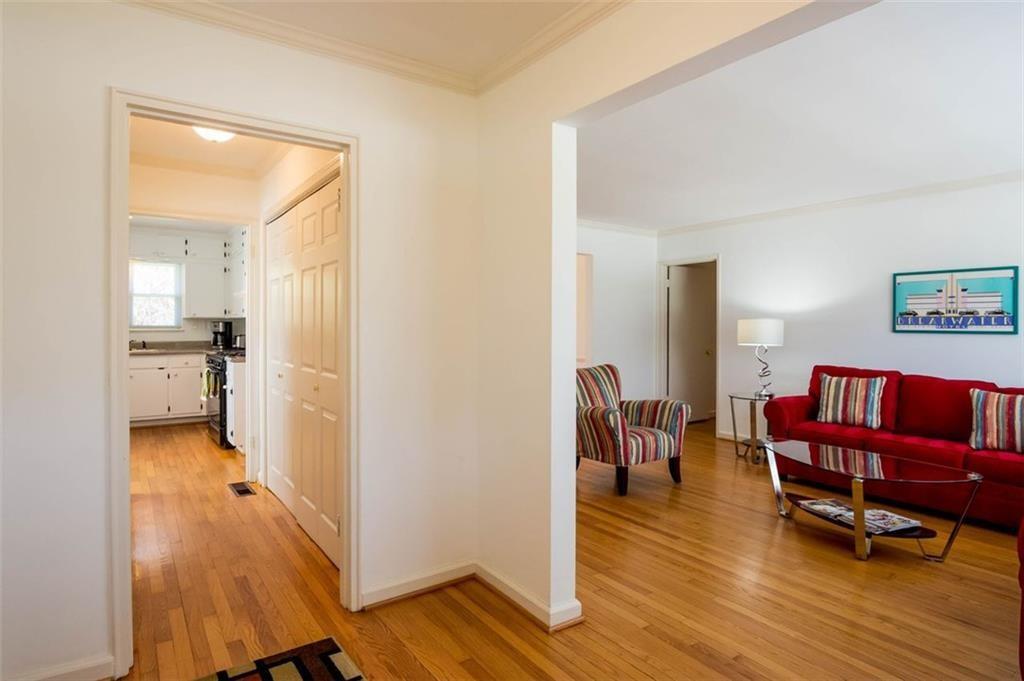 1536 Beech Valley Way Ne Property Photo 8