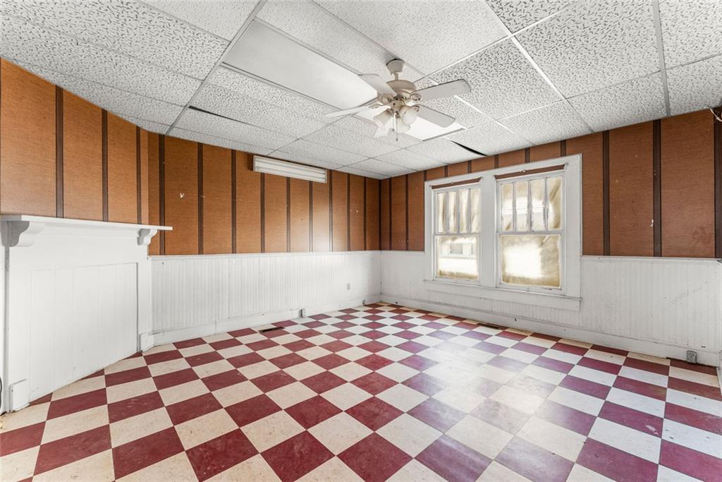 160 E Currahee Street Property Photo 21