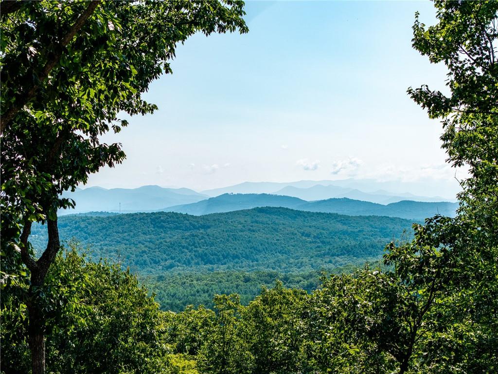 136 Eagle Ridge Property Photo 3