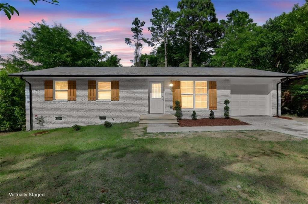 3356 Kings Park Circle Property Photo 1