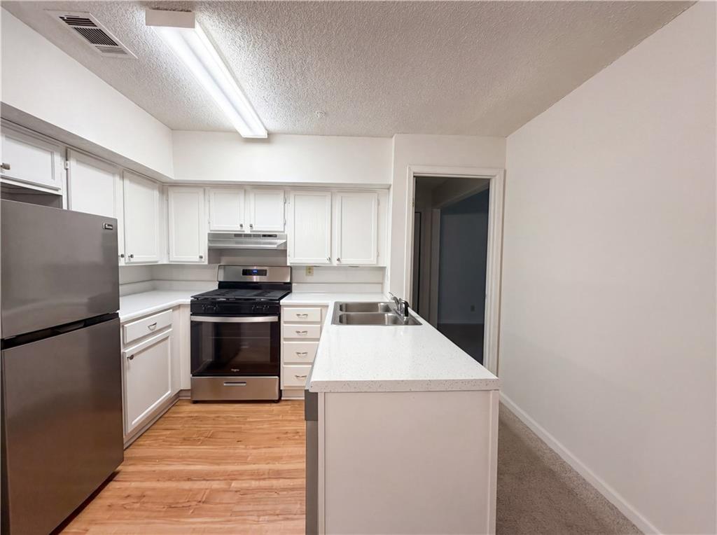 573 Cobblestone Trail Property Photo 6