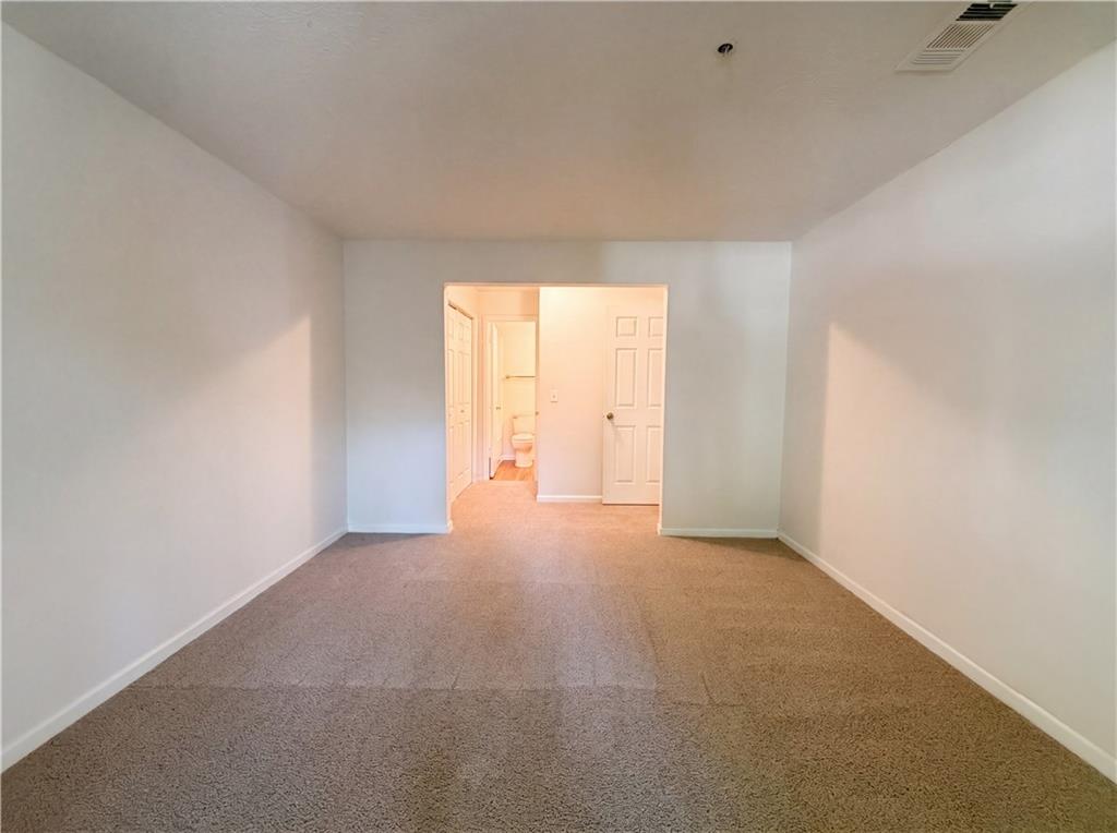 573 Cobblestone Trail Property Photo 11
