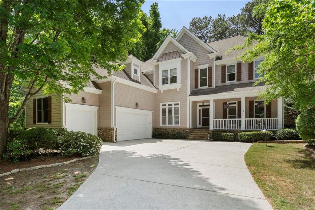 3698 Lakeview Drive