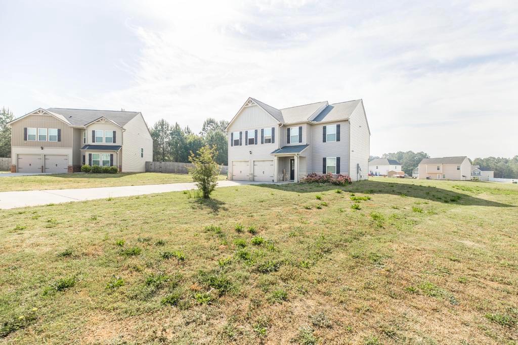 102 Clarks Court Property Photo 3