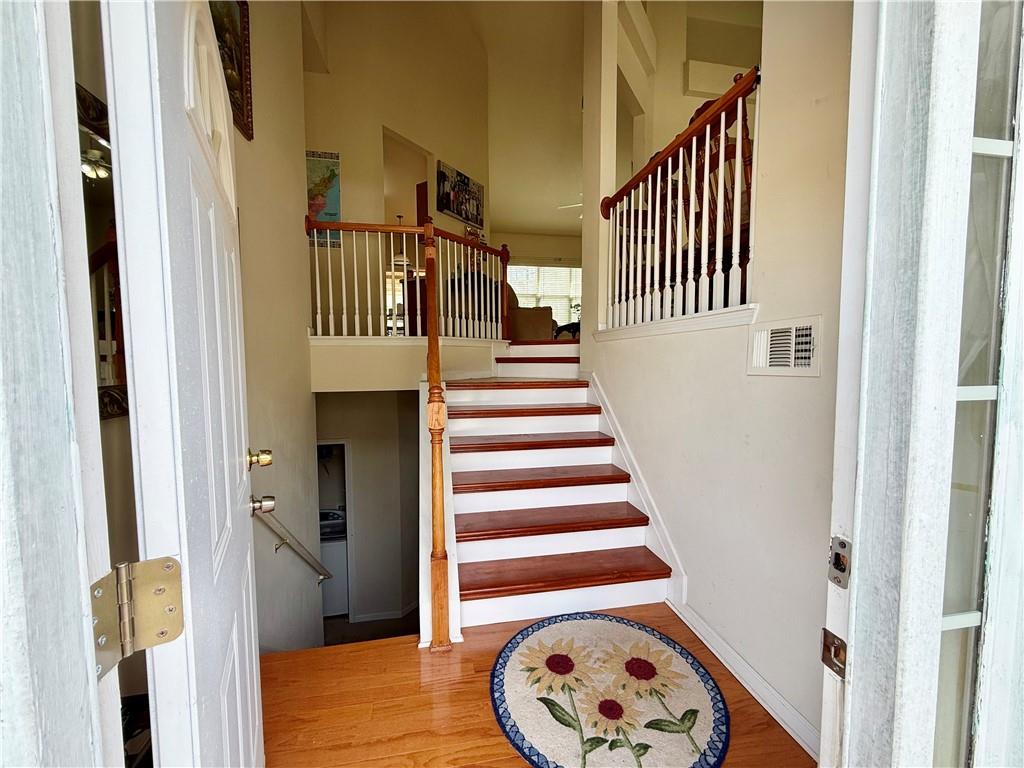 469 Arlington Lane Property Photo 7