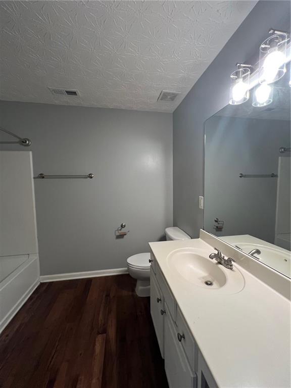 1368 Low Water Way Property Photo 13