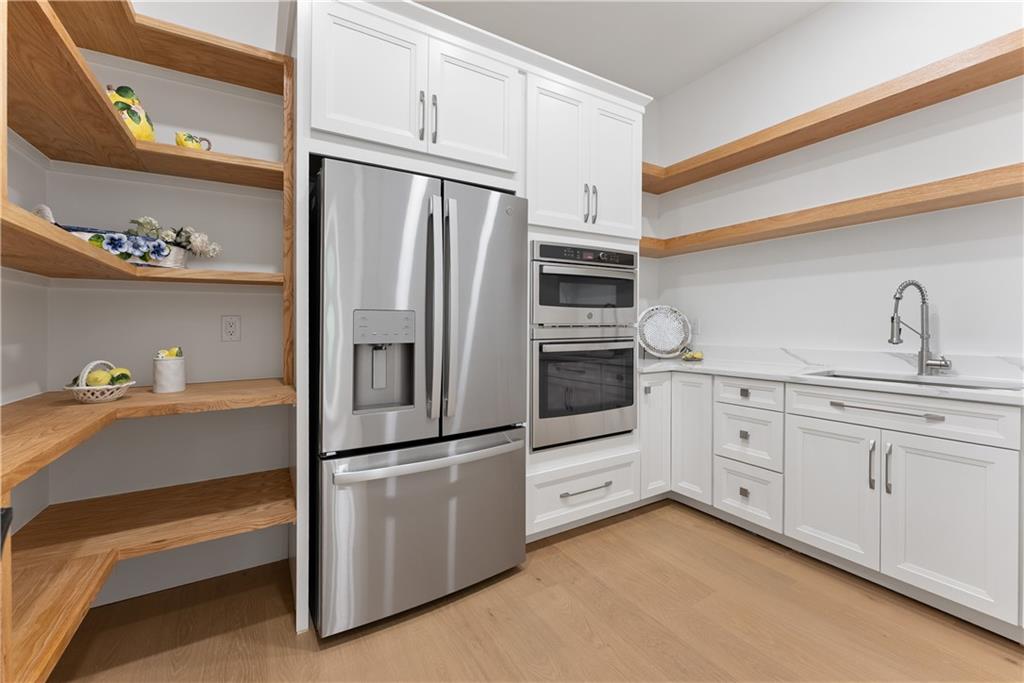 2366 Wall Road Property Photo 19
