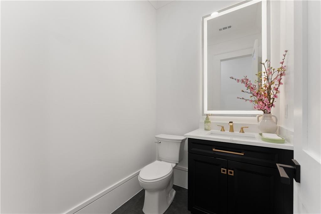 2366 Wall Road Property Photo 33