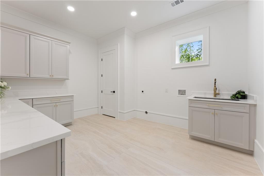 2366 Wall Road Property Photo 34