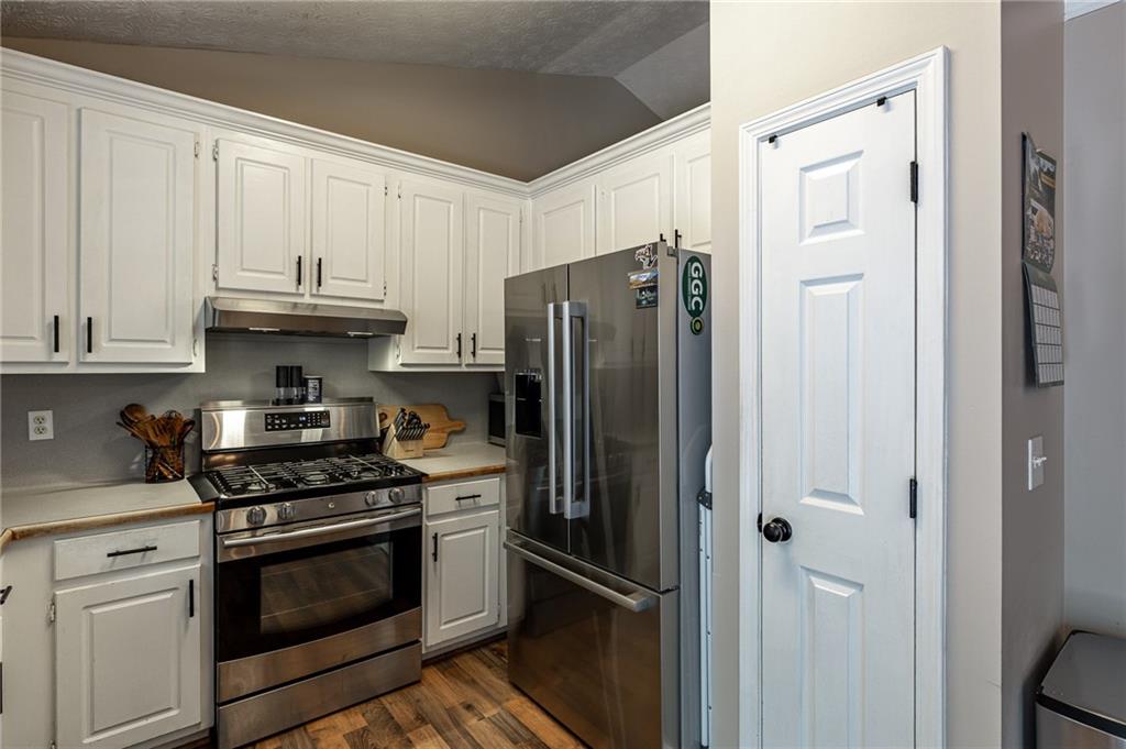 475 Tanner Road Property Photo 14
