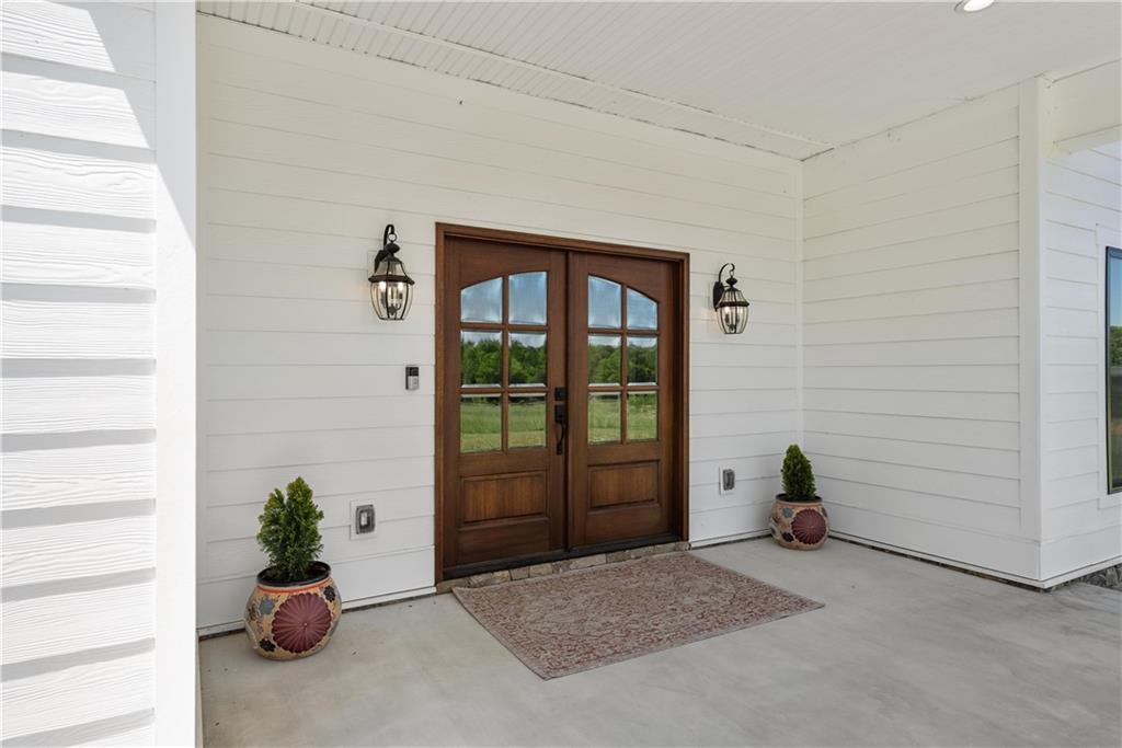 876 Cline Road Property Photo 7