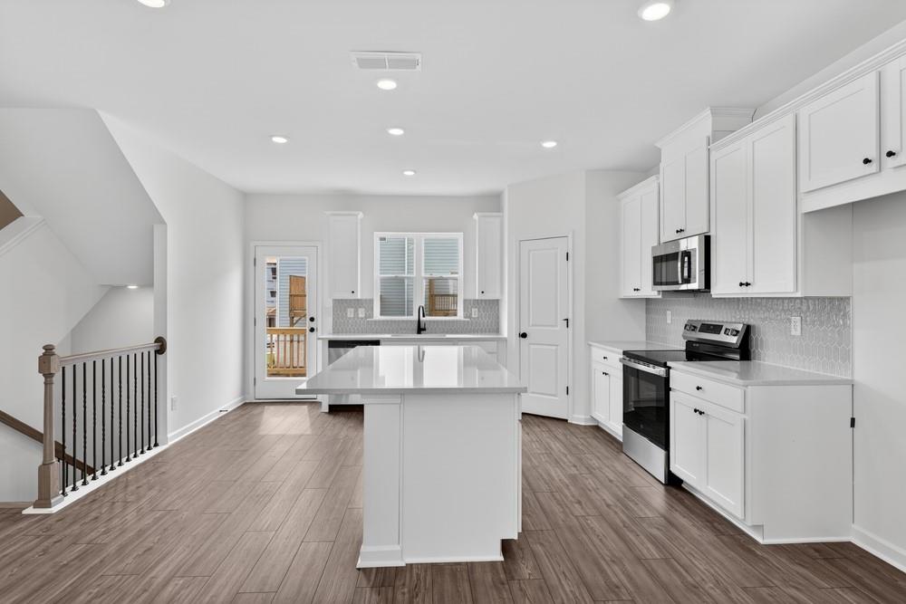 5821 Schelton Place Se Property Photo 10