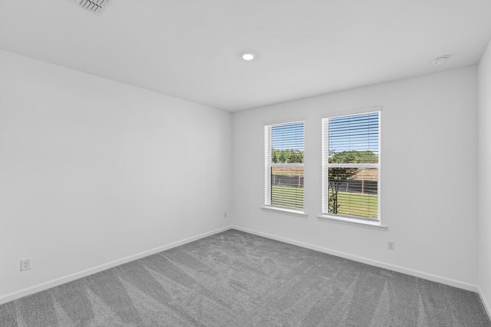 623 Oak Bluff Drive Property Photo 16