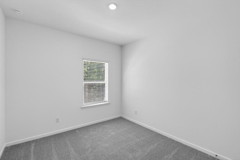 623 Oak Bluff Drive Property Photo 18