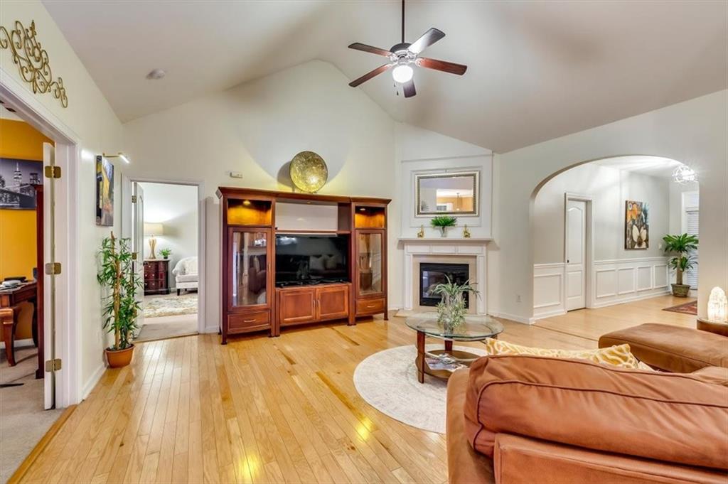 1427 Preserve Park Drive Property Photo 15