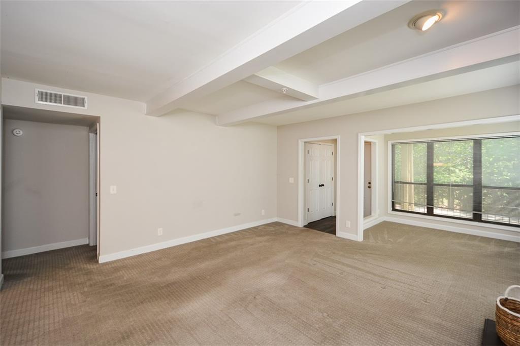 607 Lismore Se Property Photo 11