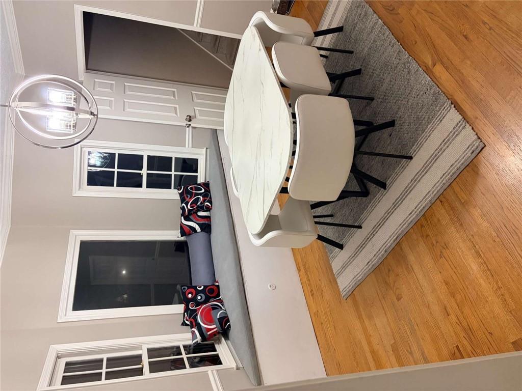 130 Winterthur Court Property Photo 8