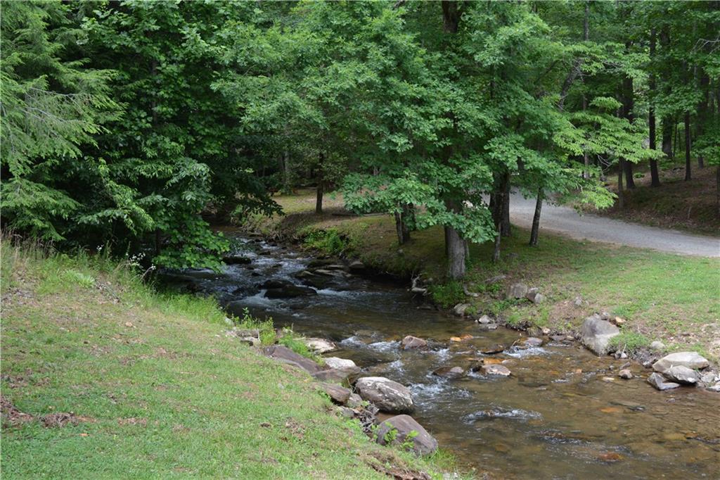 20 Goldmine Drive Property Photo 17