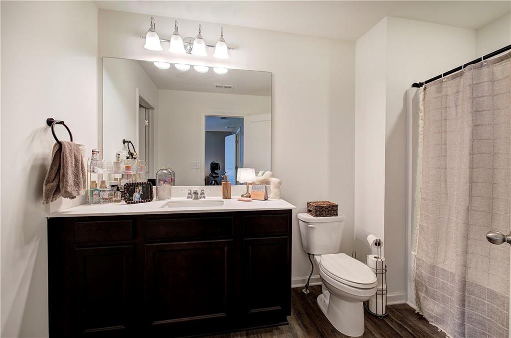 208 Grand Central Way Property Photo 32