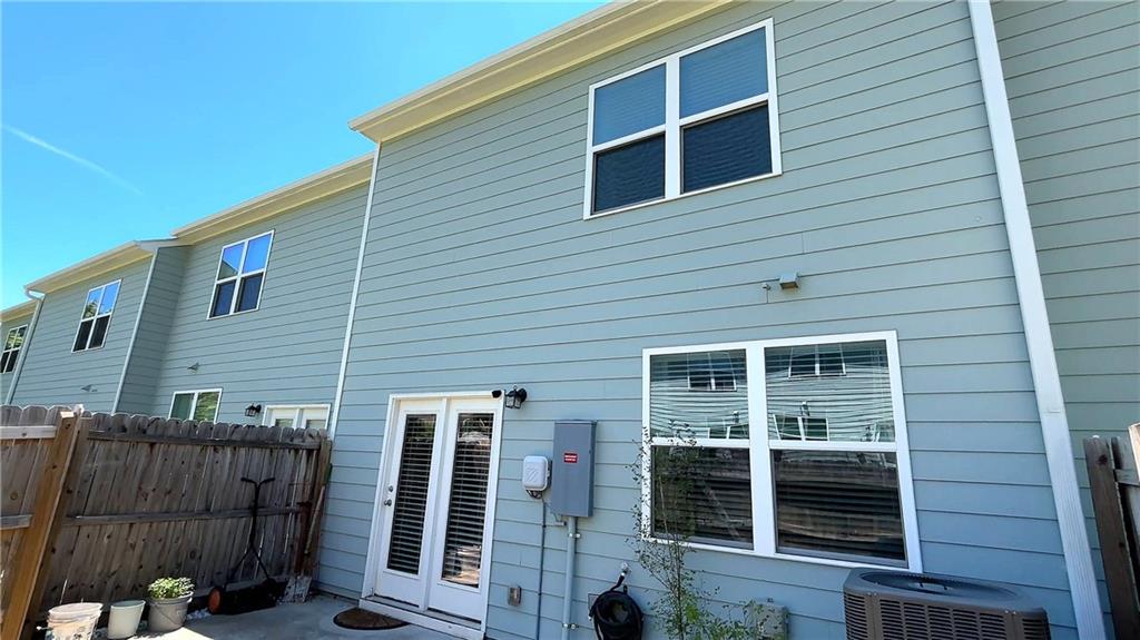 208 Grand Central Way Property Photo 35