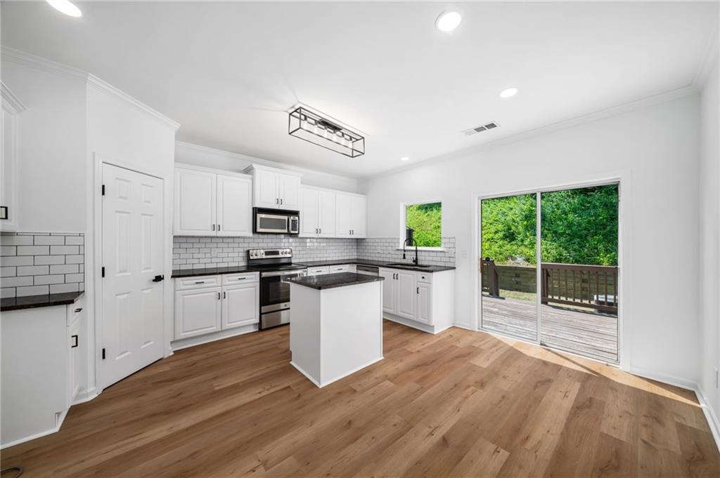 1232 Liberty Parkway Nw Property Photo 19