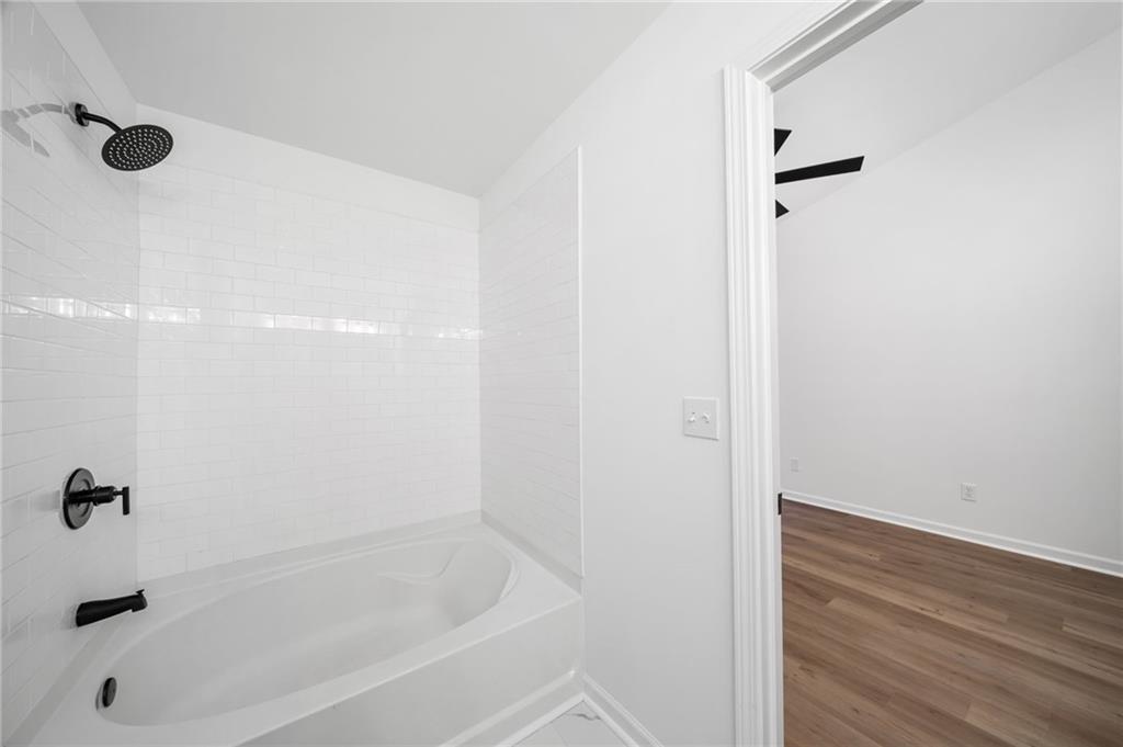 1232 Liberty Parkway Nw Property Photo 33