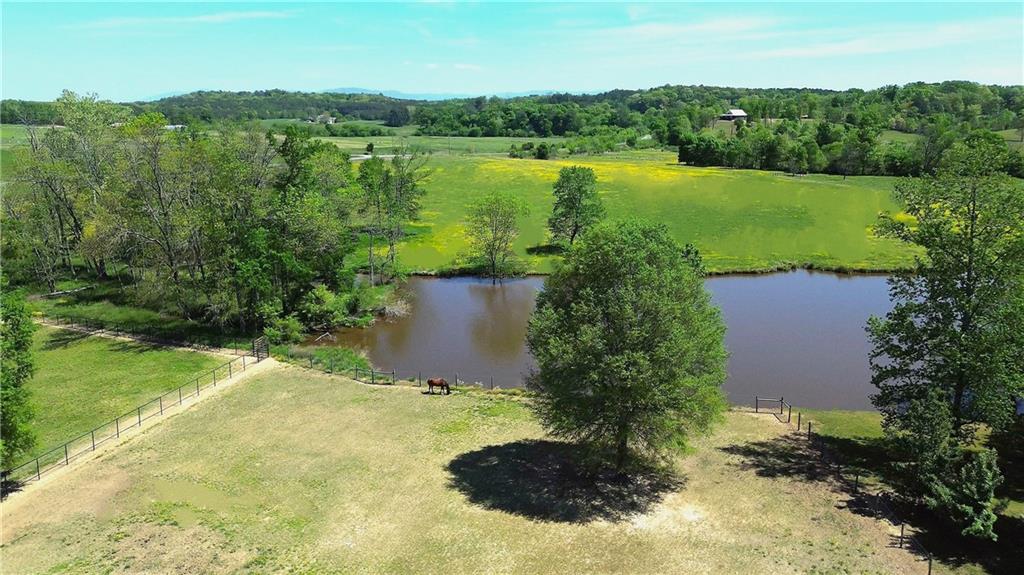 486 County Line Road Property Photo 29