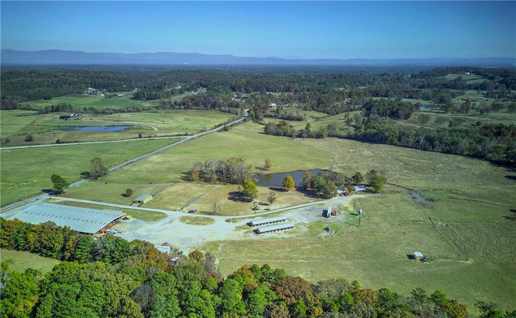 486 County Line Road Property Photo 31