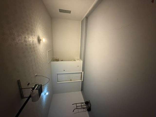 882 Whispering Way Property Photo 9