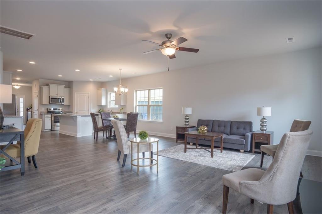 3028 Fairway Drive Property Photo 10